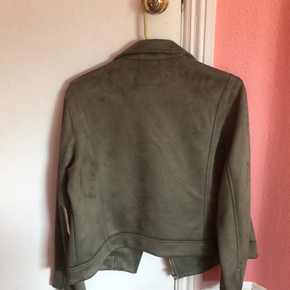 Jacket - Picture 2 of 4